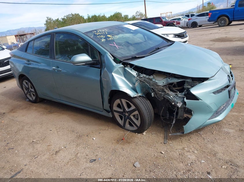 2016 Toyota Prius Three Touring