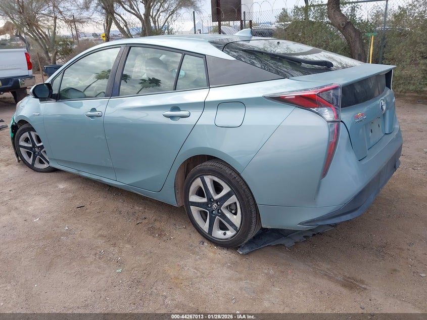 2016 Toyota Prius Three Touring