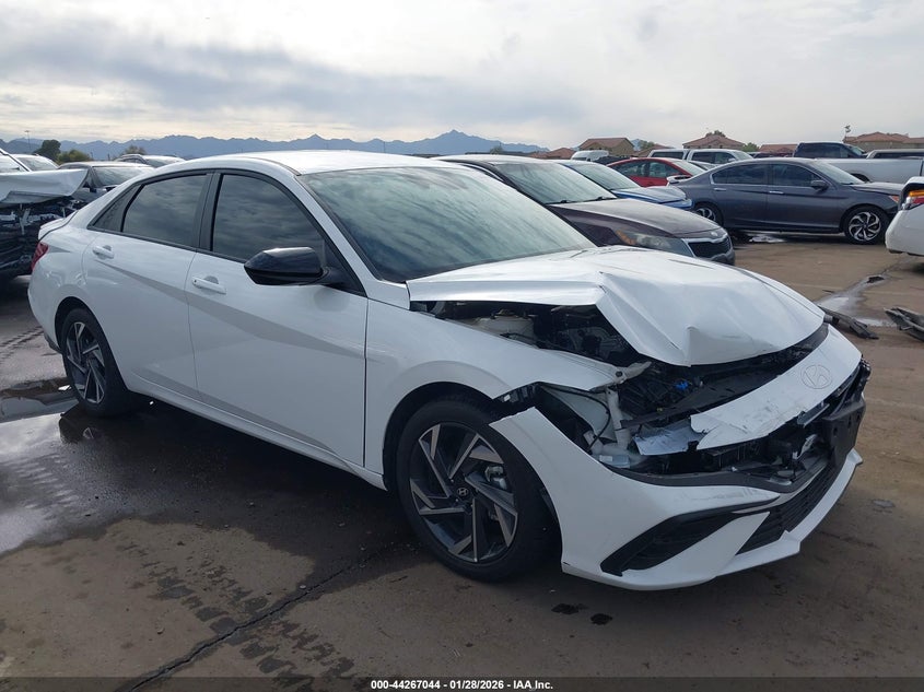 2025 Hyundai Elantra Sel Sport