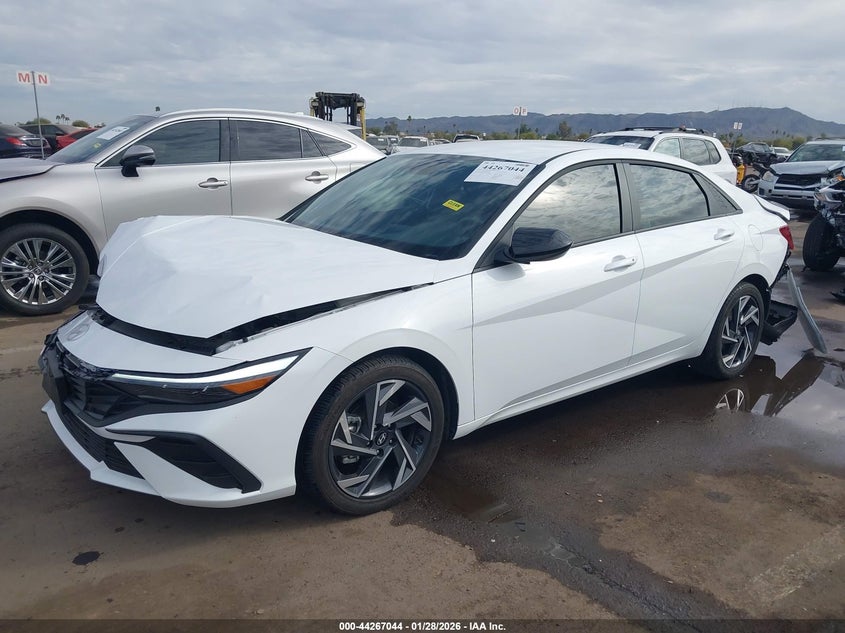 2025 Hyundai Elantra Sel Sport