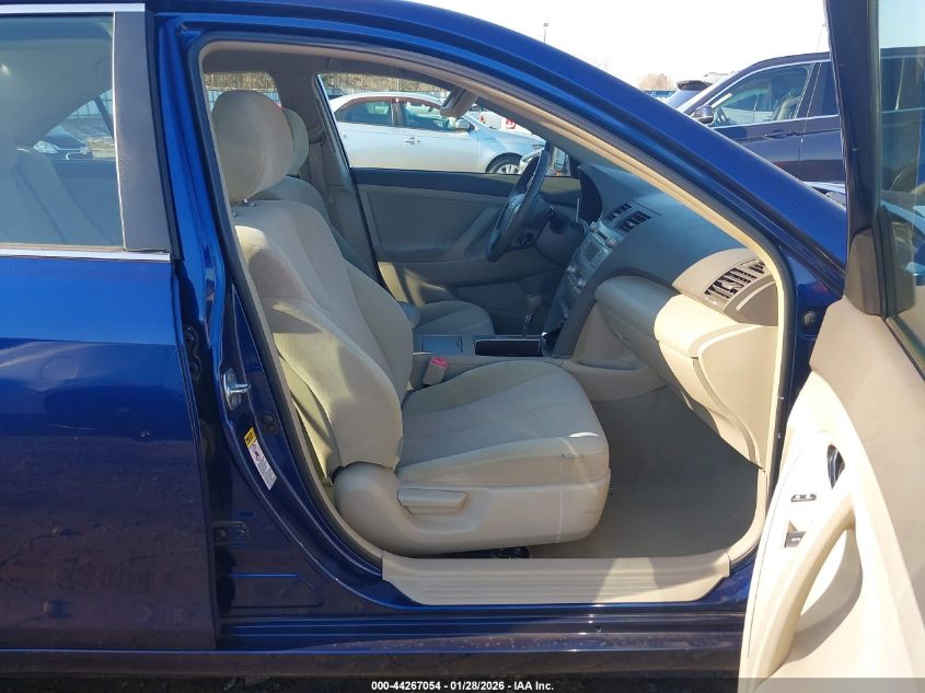 2010 Toyota Camry Hybrid