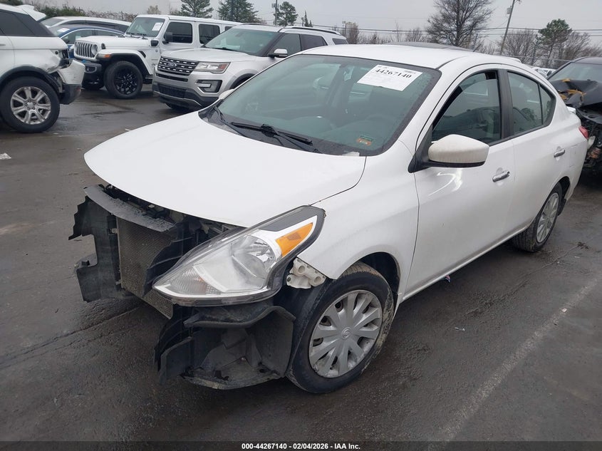 2015 Nissan Versa 1.6 Sv
