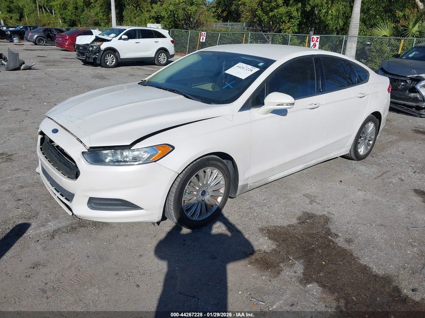2016 Ford Fusion Hybrid Se