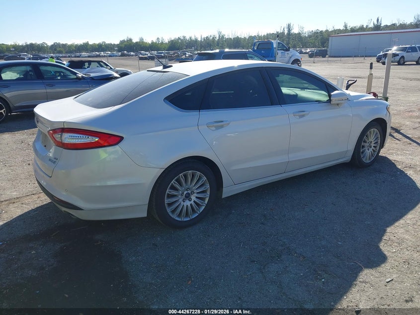 2016 Ford Fusion Hybrid Se
