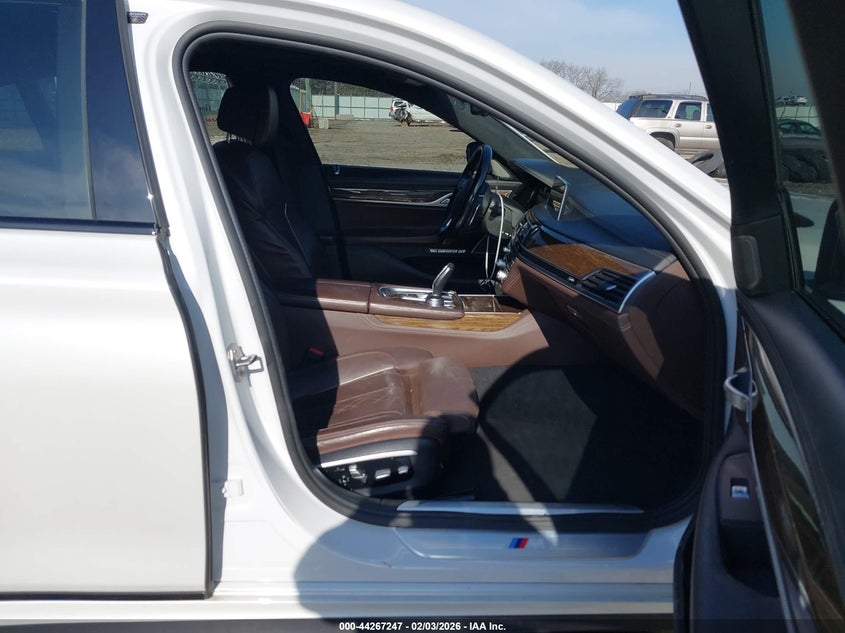 2016 BMW 750I xDrive