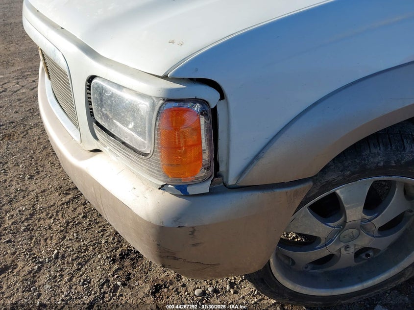 2000 Cadillac Escalade VIN: 1GYEK13R3YR151965 Lot: 44267292