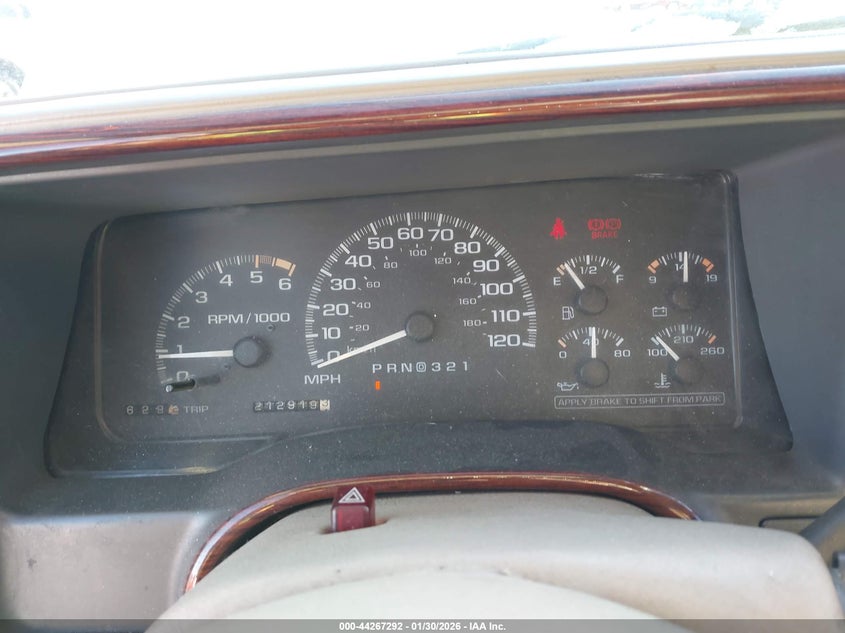 2000 Cadillac Escalade VIN: 1GYEK13R3YR151965 Lot: 44267292