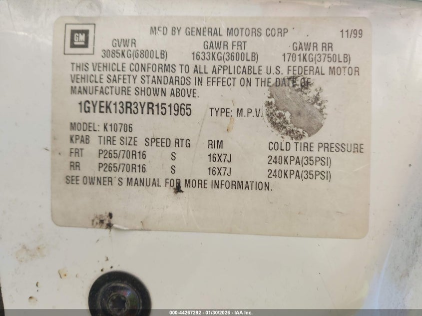 2000 Cadillac Escalade VIN: 1GYEK13R3YR151965 Lot: 44267292