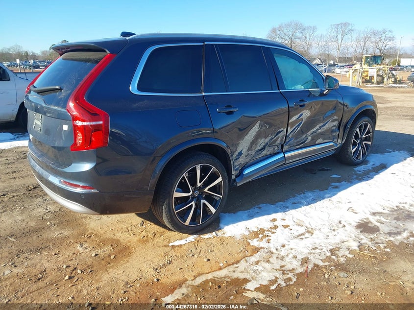 2022 Volvo Xc90 Recharge Plug-In Hybrid T8 Inscription Expression 7 Passenger