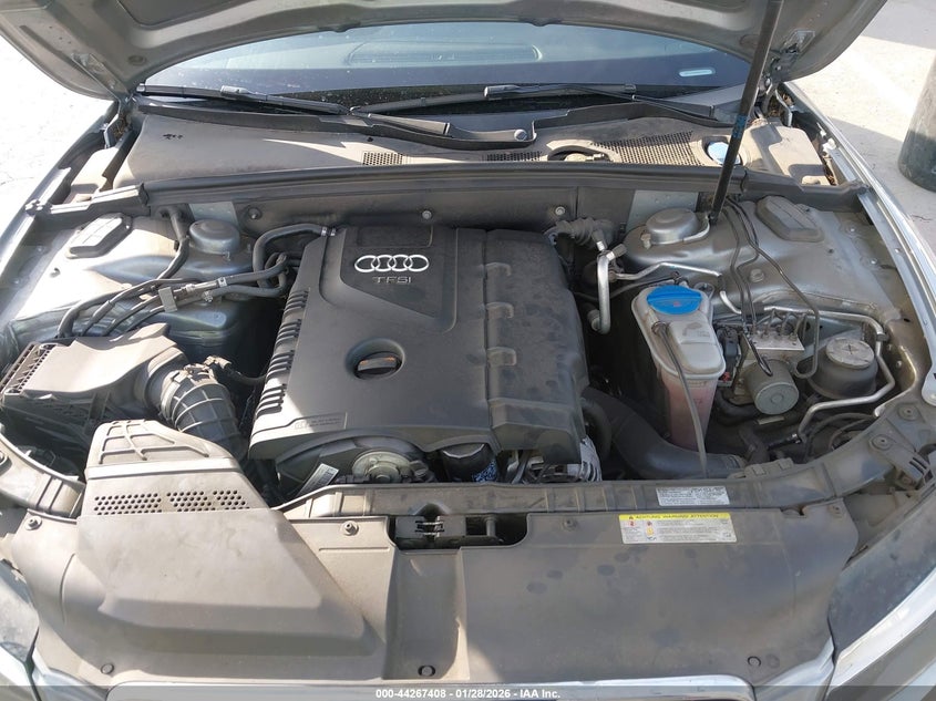 2011 Audi A5 2.0T Premium VIN: WAULFAFR6BA059023 Lot: 44267408