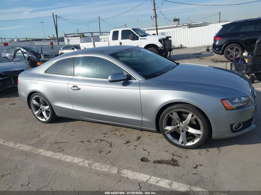 2011 Audi A5 2.0T Premium VIN: WAULFAFR6BA059023 Lot: 44267408