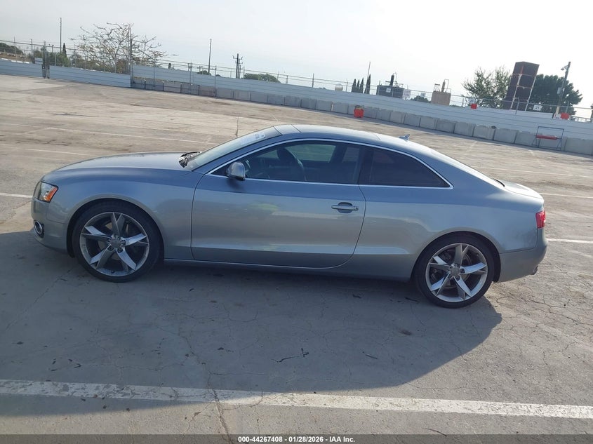 2011 Audi A5 2.0T Premium VIN: WAULFAFR6BA059023 Lot: 44267408