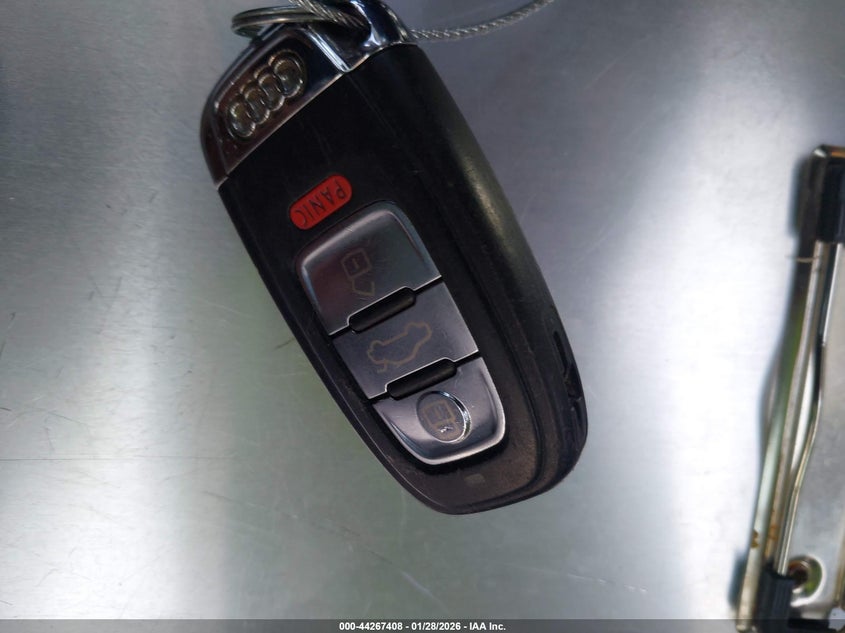 2011 Audi A5 2.0T Premium VIN: WAULFAFR6BA059023 Lot: 44267408