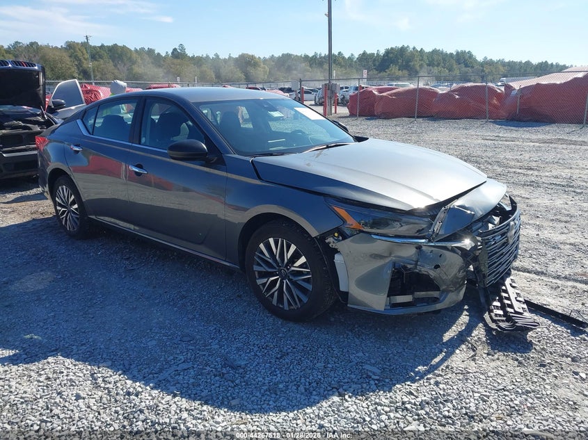 2025 Nissan Altima Sv Awd