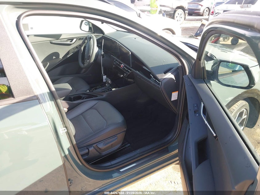 2025 Kia Niro Sx Touring