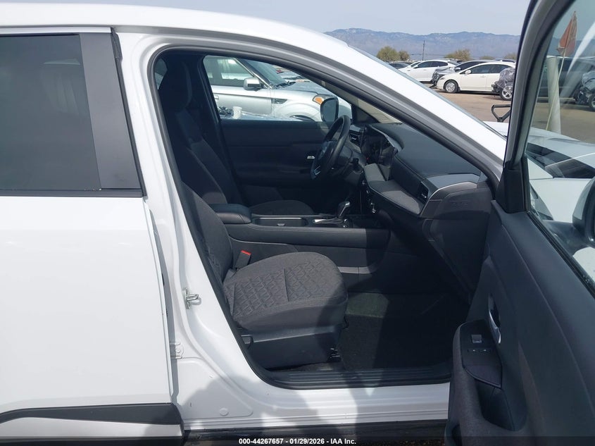 2025 Nissan Kicks Sv Fwd