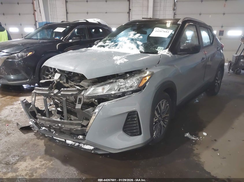 2023 Nissan Kicks Sv Xtronic Cvt