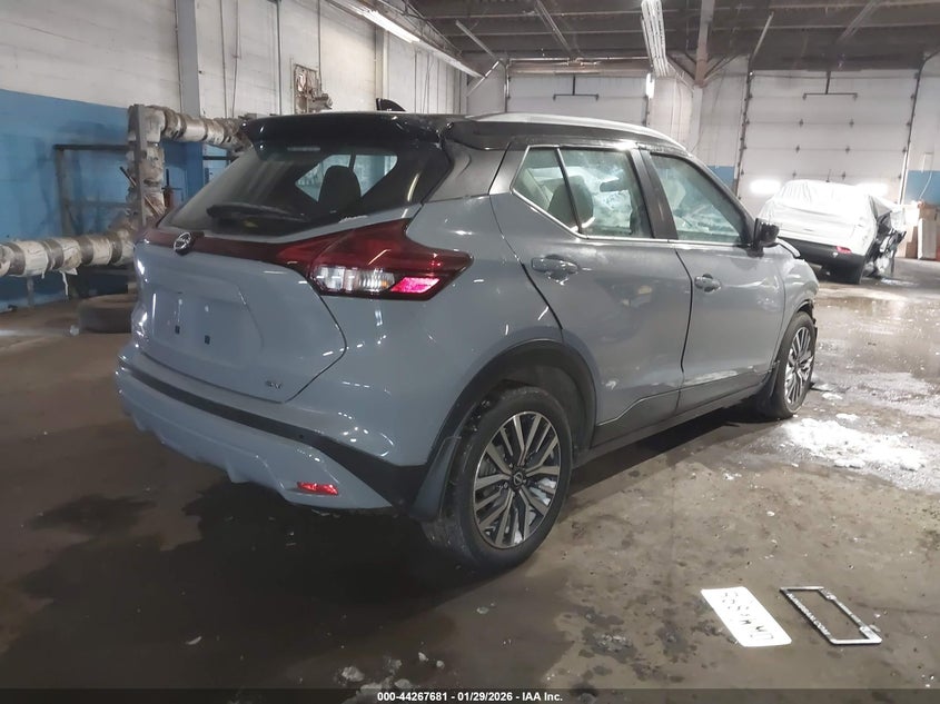 2023 Nissan Kicks Sv Xtronic Cvt
