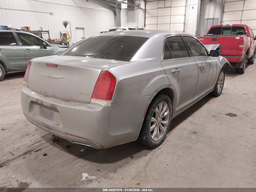 2016 Chrysler 300 Limited