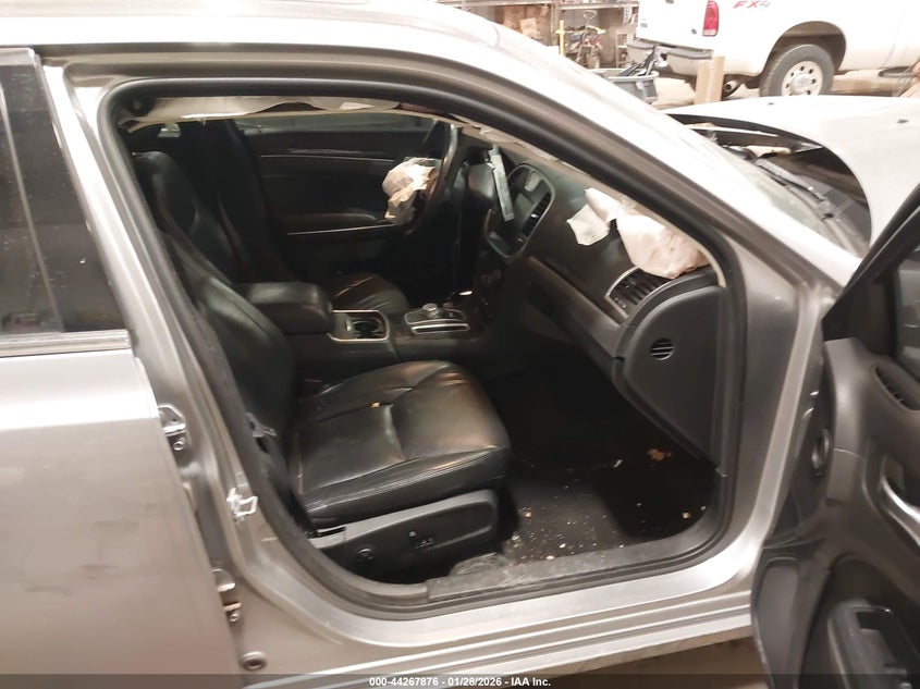 2016 Chrysler 300 Limited