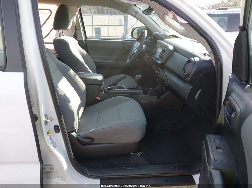 2016 Toyota Tacoma Sr V6