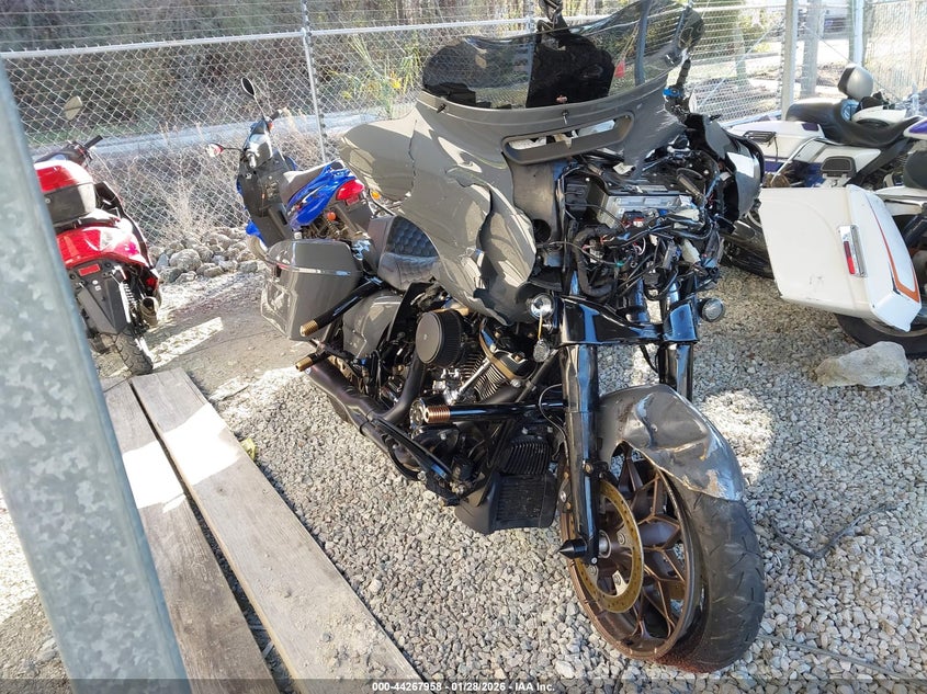 2022 Harley-Davidson Flhxst