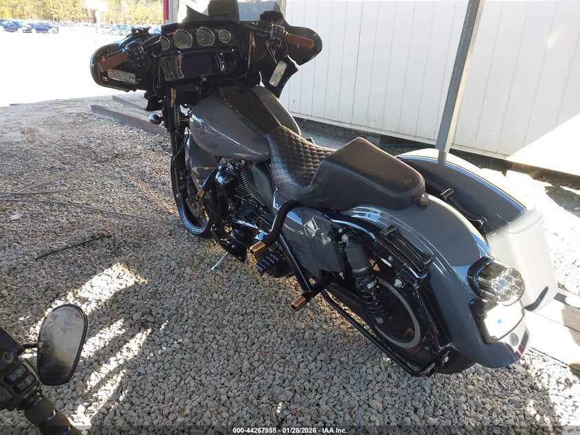 2022 Harley-Davidson Flhxst