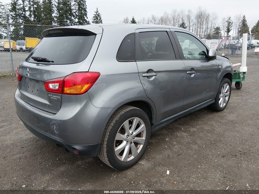2014 Mitsubishi Outlander Sport Es