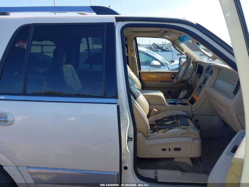 2008 Lincoln Navigator