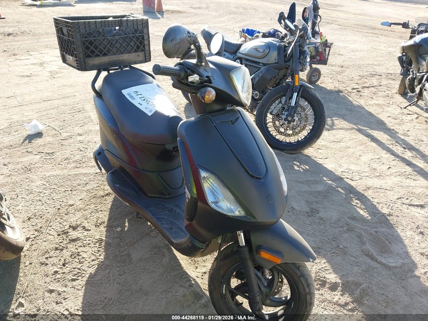 2010 Piaggio Fly 150