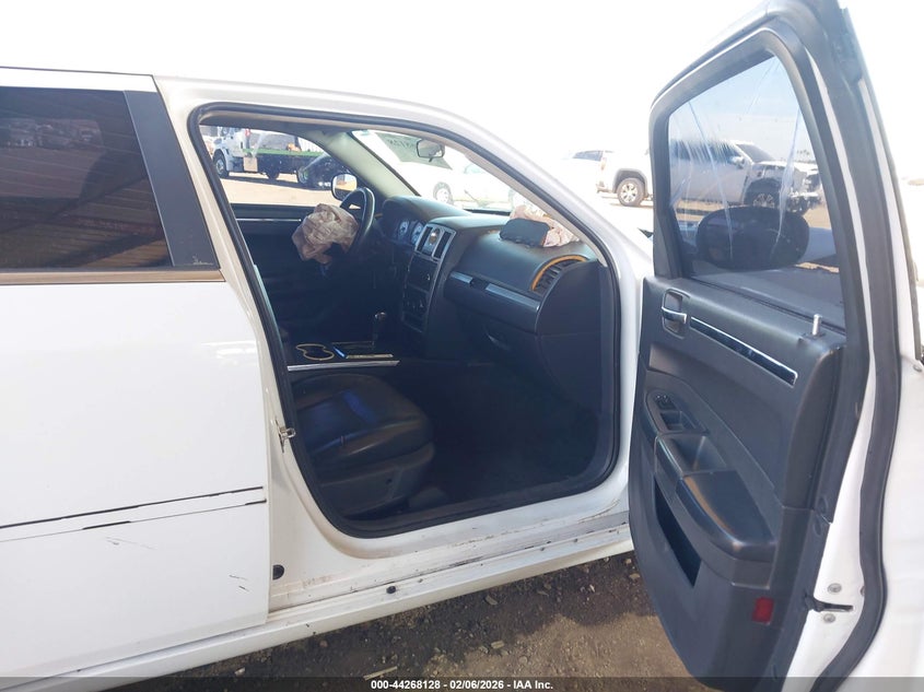 2010 Chrysler 300 Touring/Signature Series/Executive Series