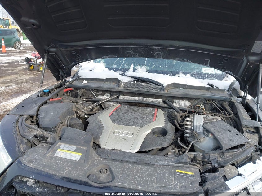 VIN WA1B4AFY9L2030536 2020 AUDI SQ5 PREMIUM PLUS TFSI QUATTRO TIPTRONIC