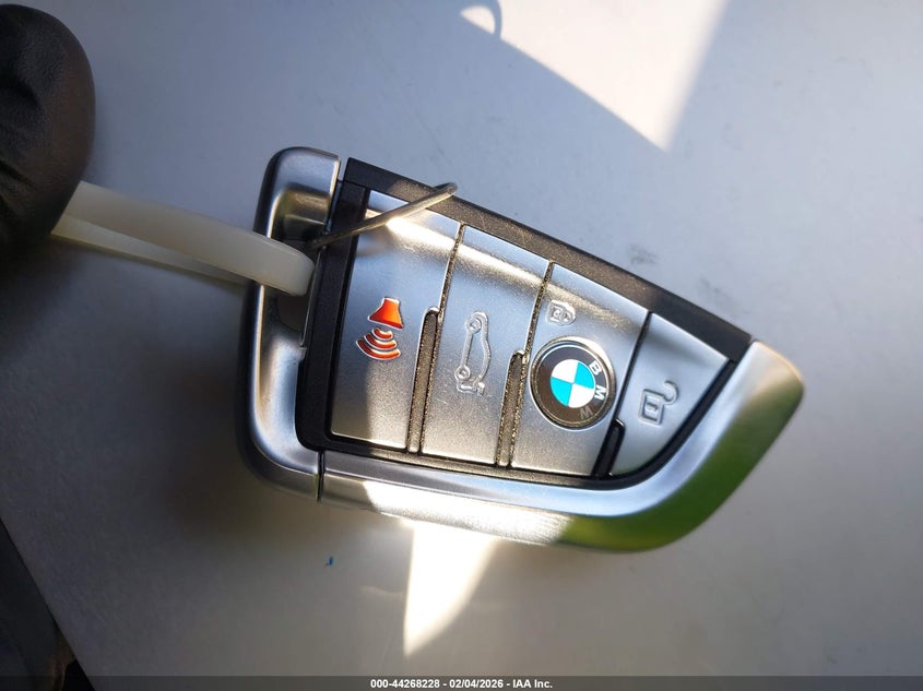 2019 BMW X4 xDrive30I VIN: 5UXUJ3C58KLG57364 Lot: 44268228