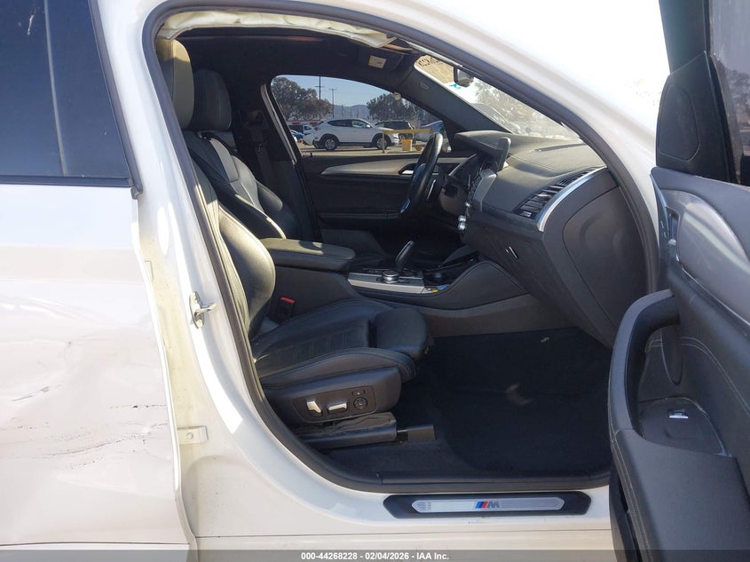 2019 BMW X4 xDrive30I