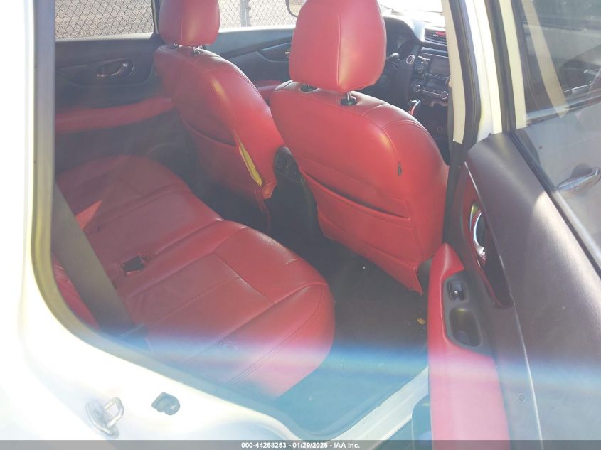 2017 Nissan Rogue Sv VIN: JN8AT2MT5HW390439 Lot: 44268253