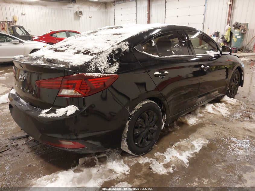 2019 Hyundai Elantra Se