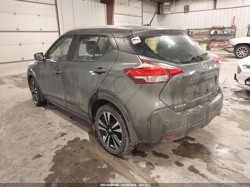 VIN 3N1CP5CV6LL540573 2020 NISSAN KICKS SV XTRONIC CVT