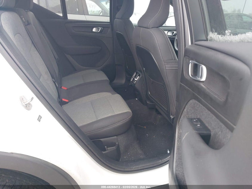 2024 Volvo Xc40 B5 Core Bright Theme/B5 Core Dark Theme VIN: YV4L12UK8R2342442 Lot: 44268412