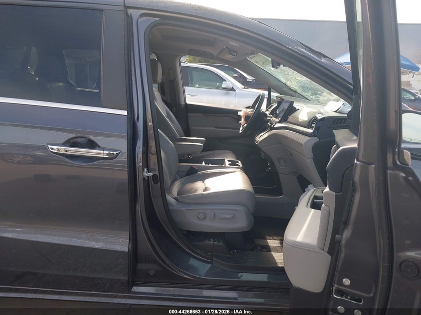 2022 Honda Odyssey Touring