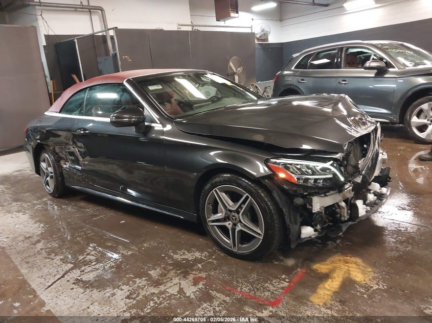 MERCEDES-BENZ C 300
