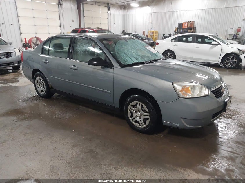 1G1ZS58F48F101812 CHEVROLET MALIBU CLASSIC Photo 1