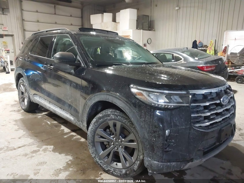 FORD EXPLORER ACTIVE