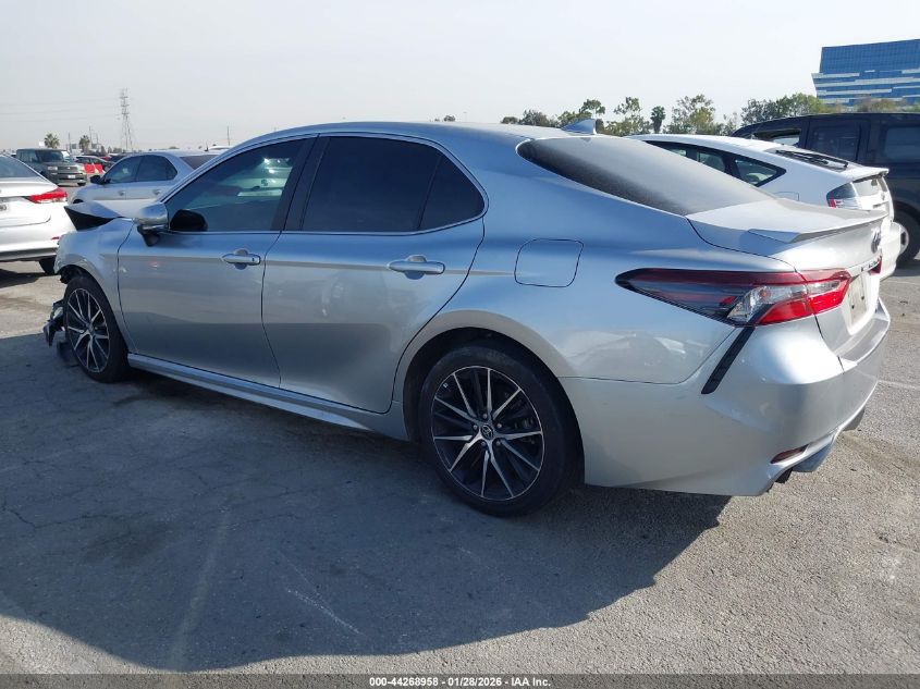 2022 Toyota Camry Se Hybrid