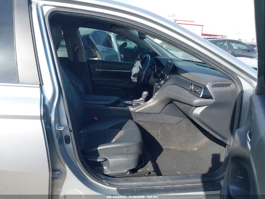 2022 Toyota Camry Se Hybrid