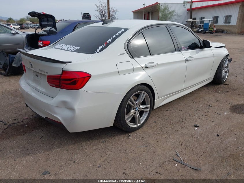 2018 BMW 330E Iperformance