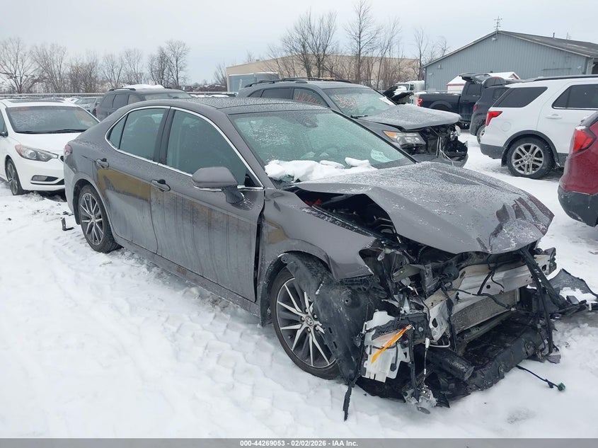 4T1F11AK4PU814017 2023 Toyota Camry Xle auction photo 1