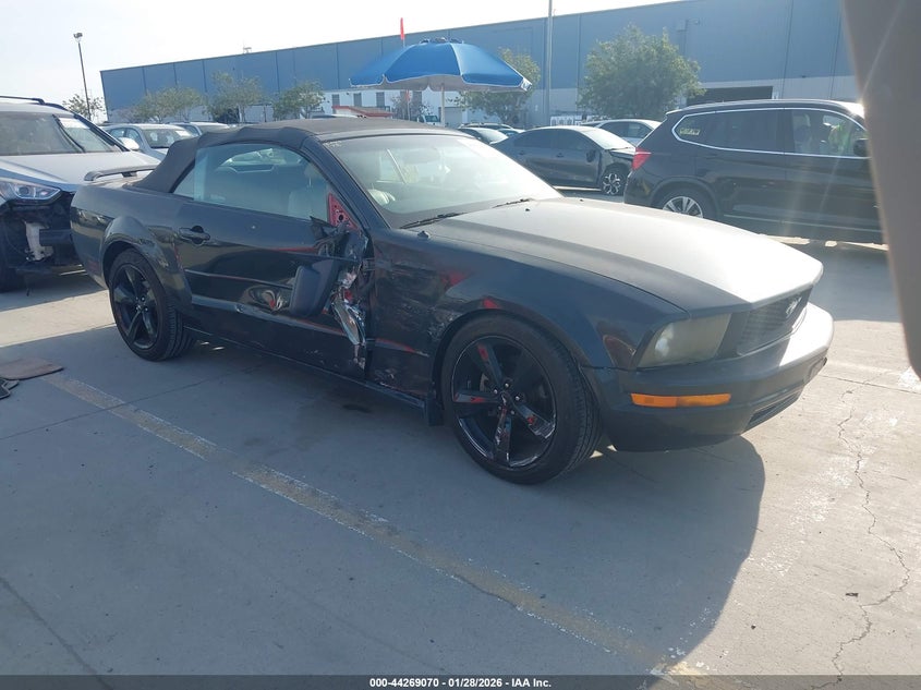 2006 Ford Mustang V6
