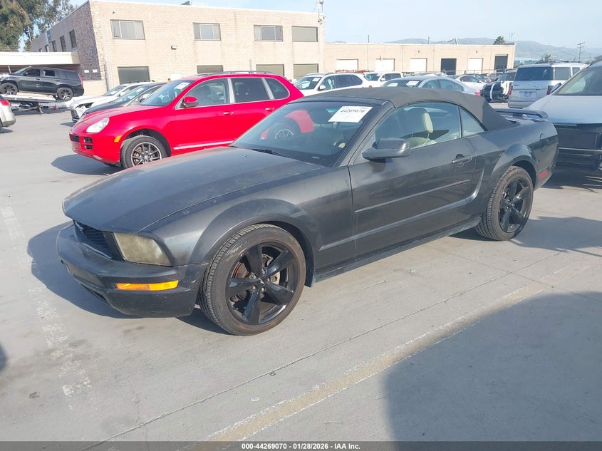 2006 Ford Mustang V6