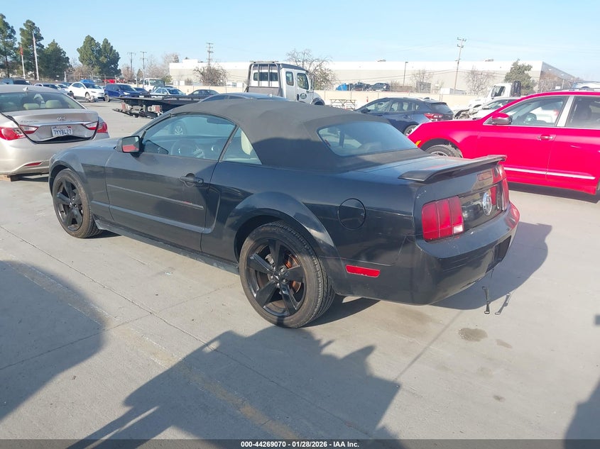 2006 Ford Mustang V6