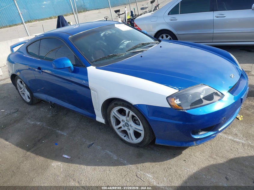 2005 HYUNDAI TIBURON auction photo 1